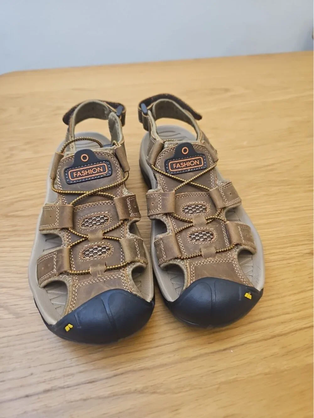 Fashion Men's Sandals Sz 8 Men’s Brown Water Hiking Shoes Camping All Terrain